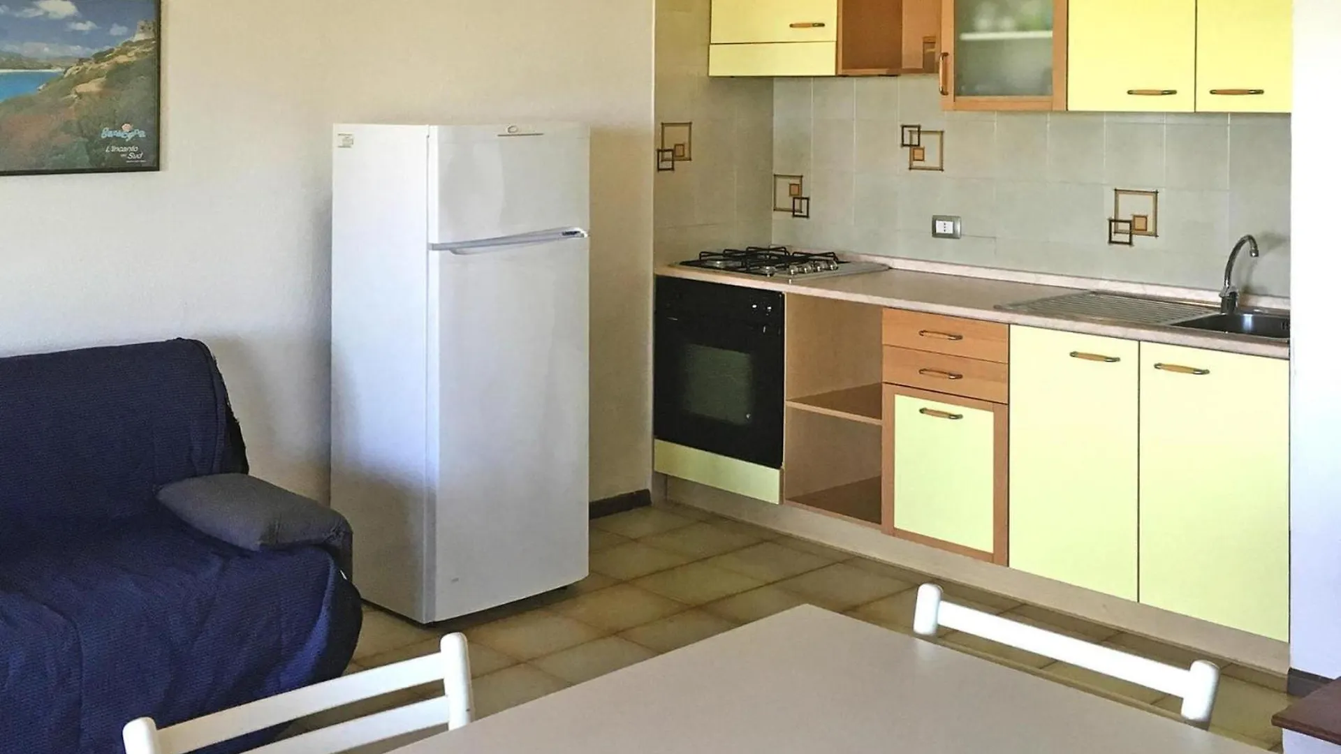 Flat In Castiadas Costa Rei With Balcony, Terrace Or Garden Apartment